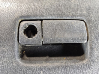 Бардачок Nissan Maxima a32