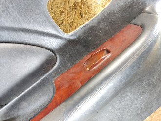 Обшивка двери задней левой Nissan Maxima a32