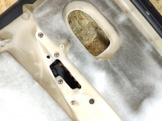 Обшивка двери задней левой Nissan Maxima a32