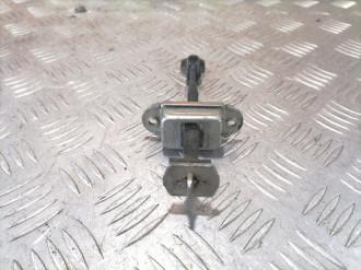 Ограничитель двери задний Nissan Teana j32