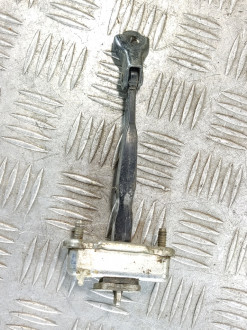 Ограничитель двери задний Nissan Tiida c11