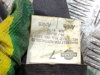 Ремень безопасности центральный задний Nissan Maxima a32