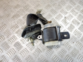 Ремень безопасности передний правый Nissan Avenir 1995