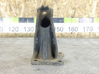 Кронштейн двигателя Nissan Navara d40