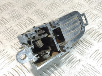 Ручка двери внутренняя передняя правая Nissan Tiida c11