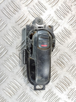 Ручка двери внутренняя передняя левая Nissan Tiida c11