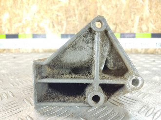 Кронштейн гидроусилителя Nissan Almera N16