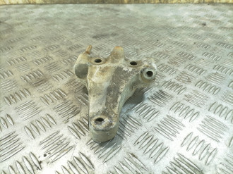 Кронштейн двигателя Nissan Maxima a33