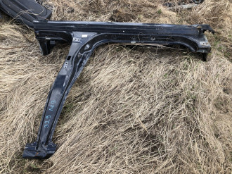 Порог со стойкой левой Nissan Teana j32