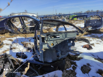 Порог со стойкой правой Nissan Almera Classic