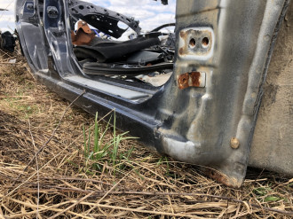 Порог со стойкой правой Nissan Almera Classic