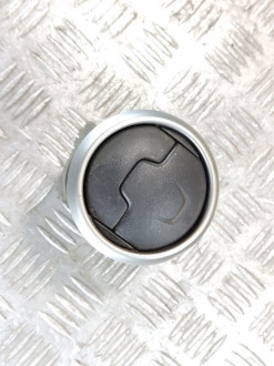 Дефлектор воздушный Nissan Qashqai 2009