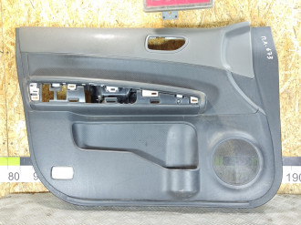 Обшивка двери передней левой Nissan X-trail 2007 2014