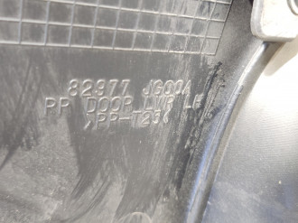 Обшивка двери задней левой Nissan X-trail 2007 2014