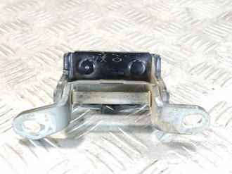 Петля двери задней правой верхняя Nissan X-trail 2007 2014