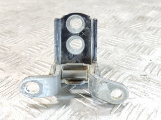 Петля двери задней правой нижняя Nissan X-trail 2007 2014