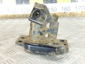 Кронштейн задней балки Nissan X-trail 2007 2014