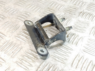 Петля багажника левая Nissan X-trail 2007 2014