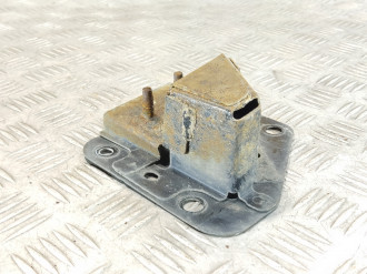 Кронштейн бампера заднего Nissan X-trail 2007 2014