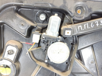 Стеклоподъемник передний правый Nissan X-trail 2007 2014