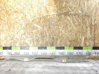 Стекло двери передней правой Nissan Micra K11