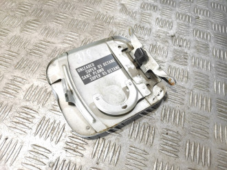 Лючок бензобака Nissan Micra K11