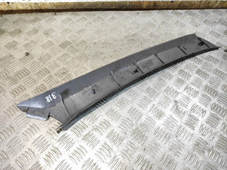 Обшивка стойки левая Nissan Micra K11