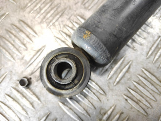 Амортизатор задний левый Nissan Micra K11