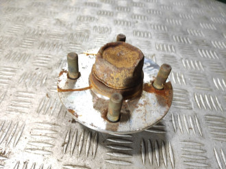 Ступица задняя Nissan Micra K11