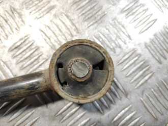 Тяга задняя продольная Nissan Micra K11