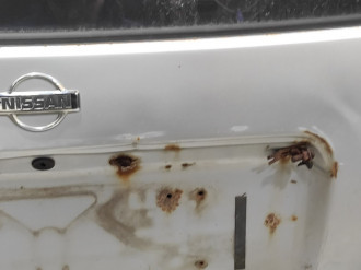 Дверь багажника Nissan Micra K11