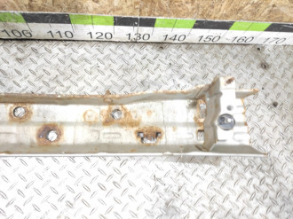 Усилитель бампера заднего Nissan Micra K11