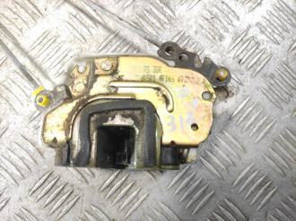 Замок двери передней левой Nissan Micra K11