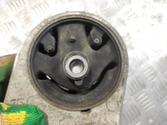 Опора кпп Nissan Almera Classic