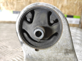 Опора кпп Nissan Almera Classic