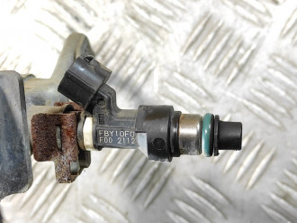 Форсунка двигателя Nissan Almera Classic