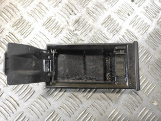 Пепельница передняя Nissan Almera Classic