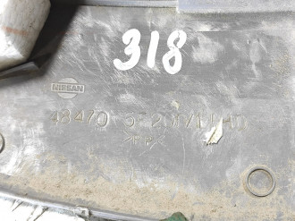 Кожух рулевой колонки Nissan Micra K11