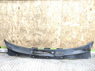 Жабо Nissan Micra K11