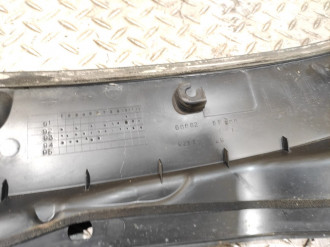 Жабо Nissan Micra K11