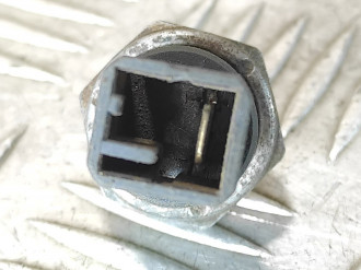 Датчик давления масла Nissan Micra K11