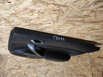 Обшивка двери задней правой Nissan Teana j32