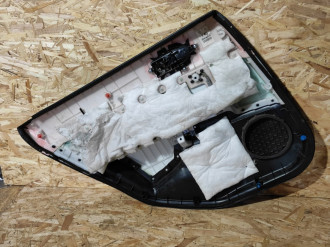 Обшивка двери задней правой Nissan Teana j32