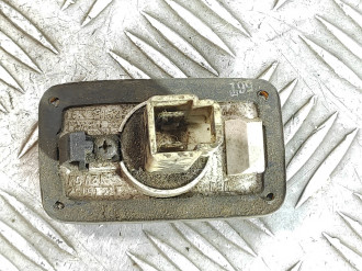 Повторитель в крыло правый Nissan Avenir 1995