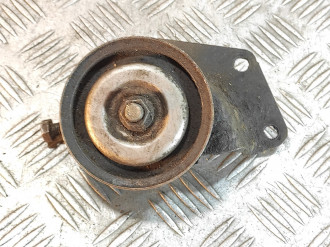 Кронштейн другой Nissan Navara d40