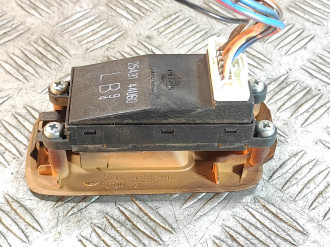 Кнопка стеклоподъемника Nissan Maxima a32