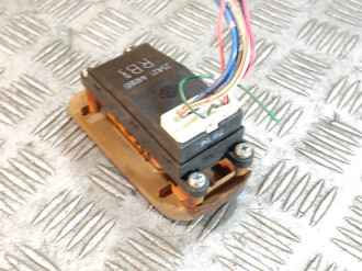 Кнопка стеклоподъемника Nissan Maxima a32