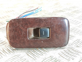 Кнопка стеклоподъемника Nissan Maxima a32