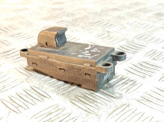 Кнопка стеклоподъемника Nissan Maxima a32