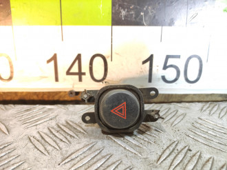 Кнопка аварийной сигнализации Nissan Navara d40